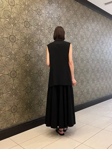 GRACE CONTINENTAL The Banquet 亀田 未希 コーディネート画像