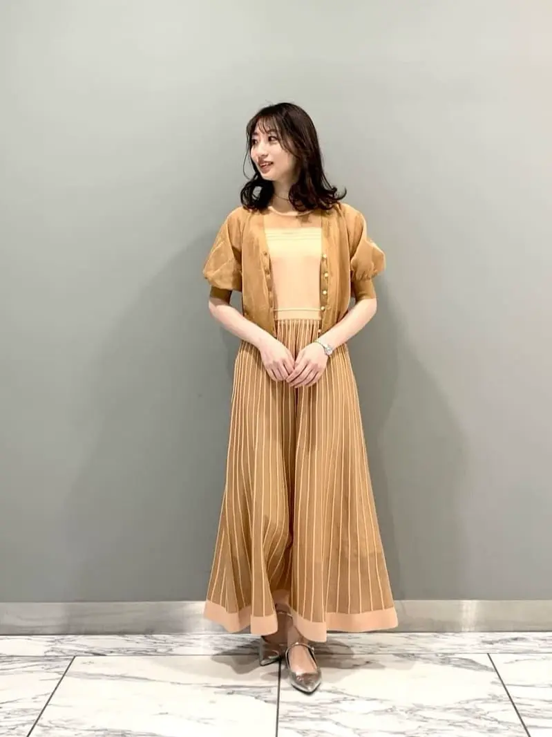 GRACE CONTINENTAL The Banquet eri コーディネート画像