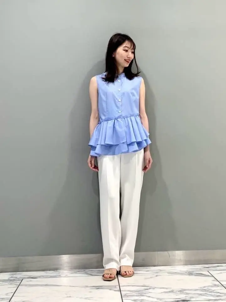 GRACE CONTINENTAL The Banquet eri コーディネート画像