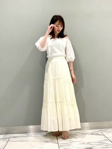 GRACE CONTINENTAL The Banquet eri コーディネート画像