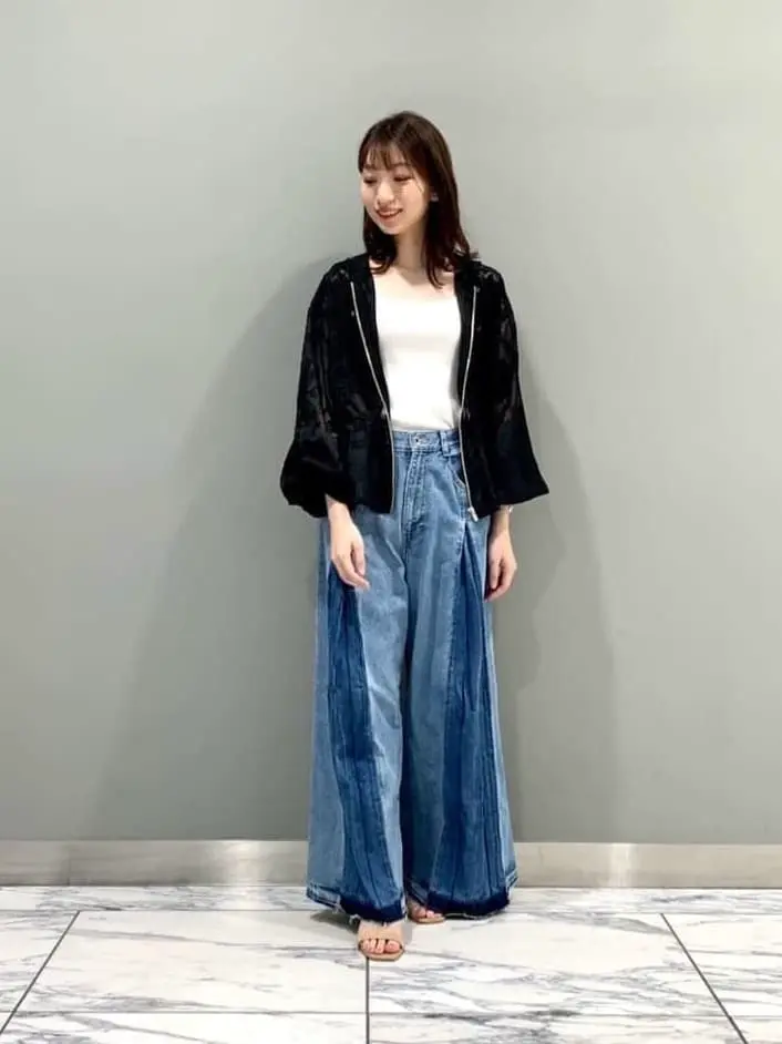 GRACE CONTINENTAL The Banquet eri コーディネート画像