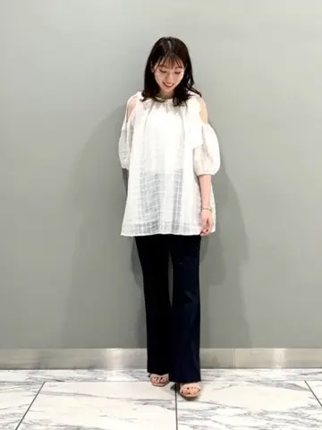 GRACE CONTINENTAL The Banquet eri コーディネート画像