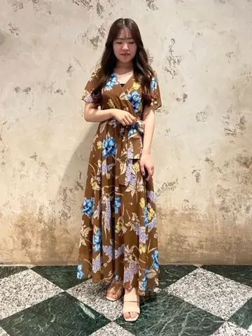 GRACE CONTINENTAL The Banquet 松原 明音 コーディネート画像