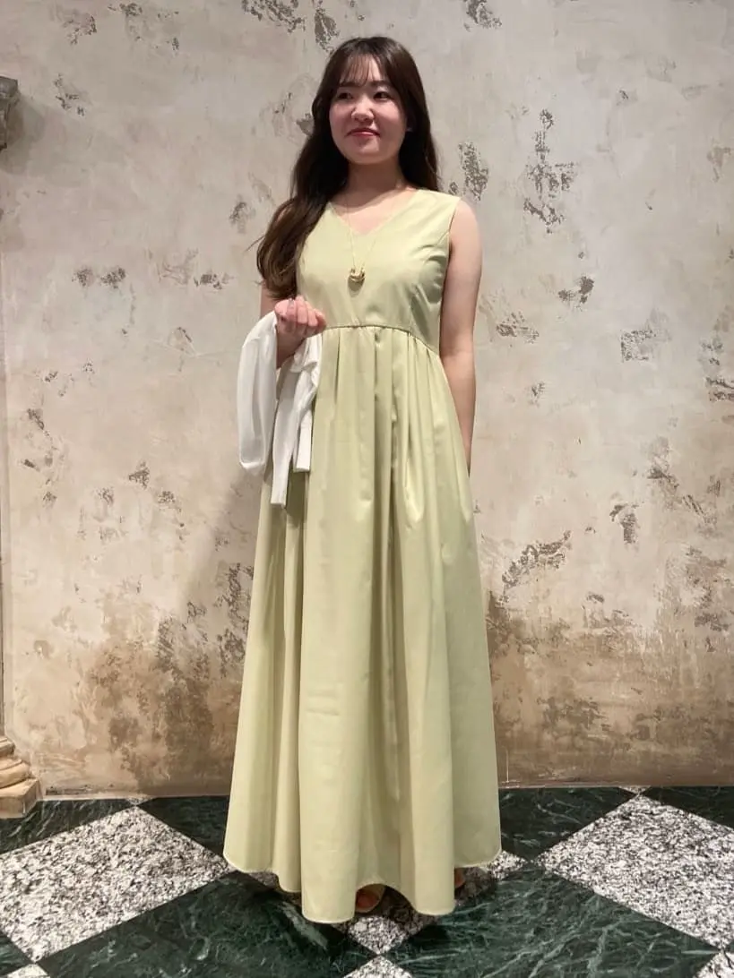 GRACE CONTINENTAL The Banquet 松原 明音 コーディネート画像