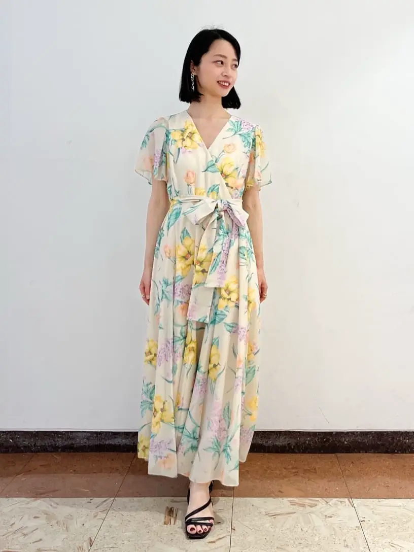 GRACE CONTINENTAL The Banquet yuri コーディネート画像