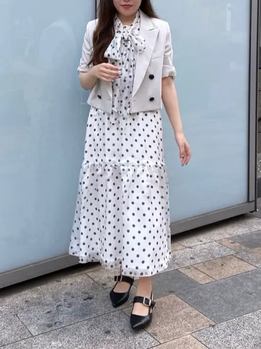 GRACE CONTINENTAL The Banquet 松原 明音 コーディネート画像