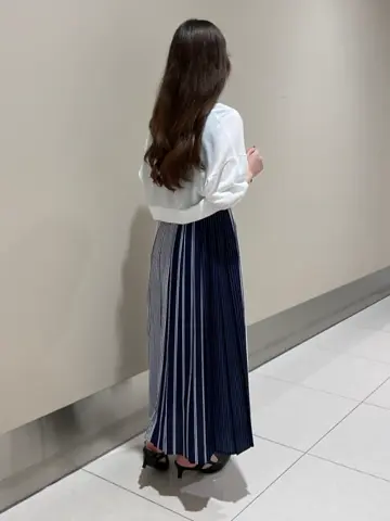 GRACE CONTINENTAL The Banquet 松原 明音 コーディネート画像