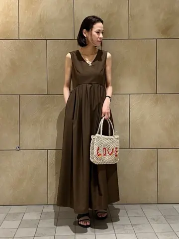 GRACE CONTINENTAL The Banquet 亀田 未希 コーディネート画像