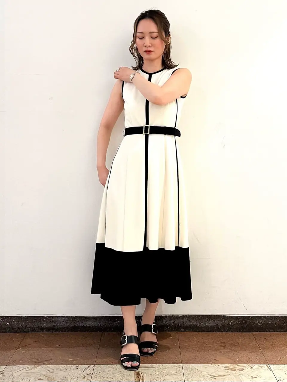 GRACE CONTINENTAL The Banquet Kogane. コーディネート画像