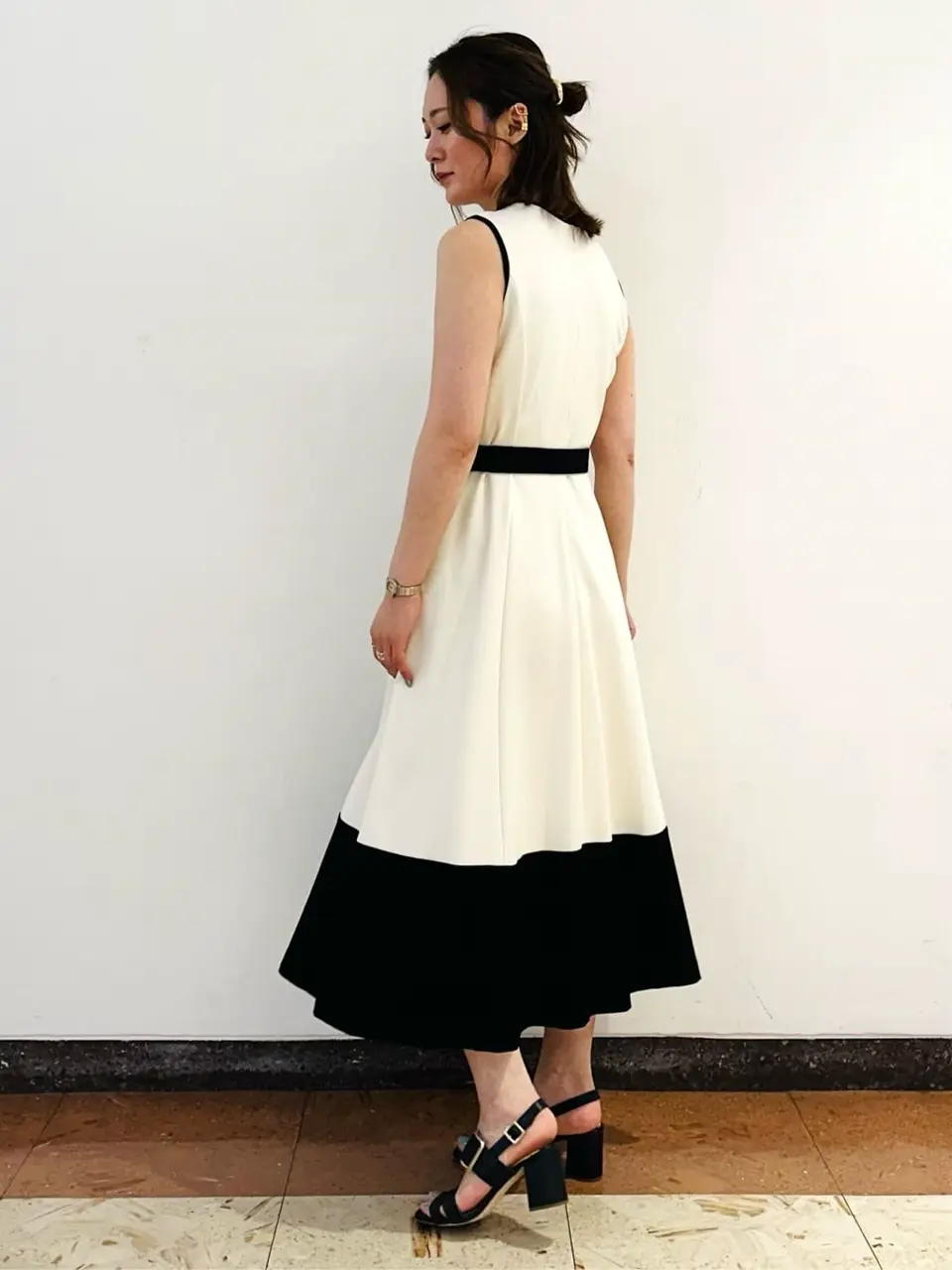 GRACE CONTINENTAL The Banquet Kogane. コーディネート画像