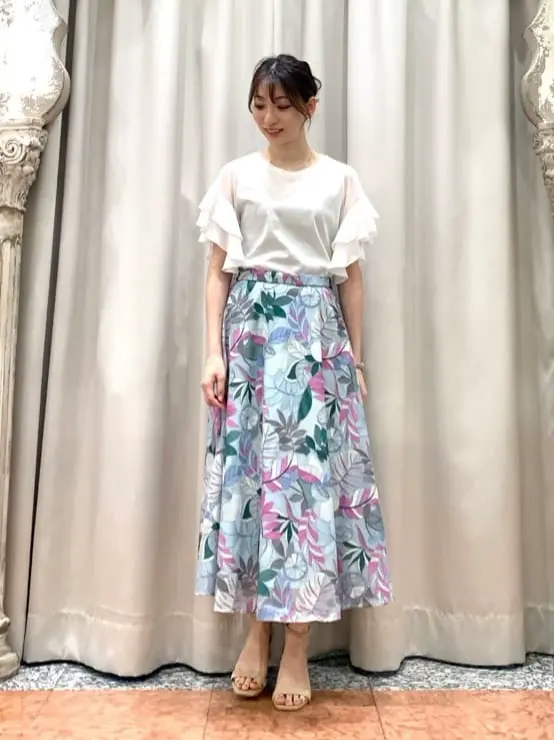 GRACE CONTINENTAL The Banquet eri コーディネート画像