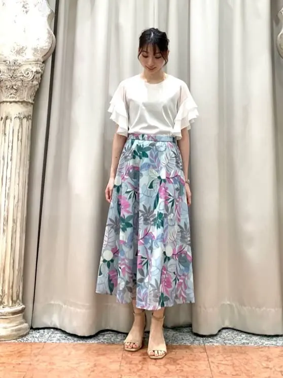 GRACE CONTINENTAL The Banquet eri コーディネート画像