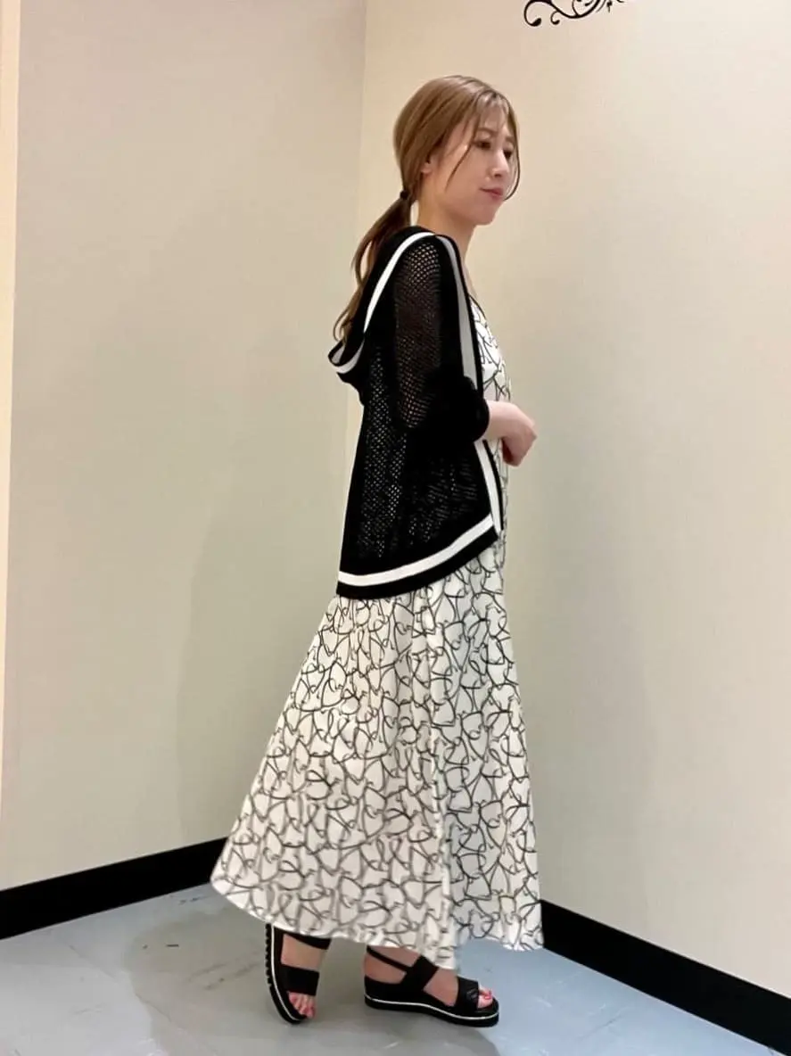 GRACE CONTINENTAL The Banquet 泉　智子 コーディネート画像