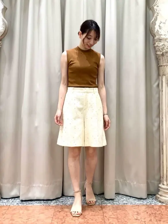 GRACE CONTINENTAL The Banquet eri コーディネート画像