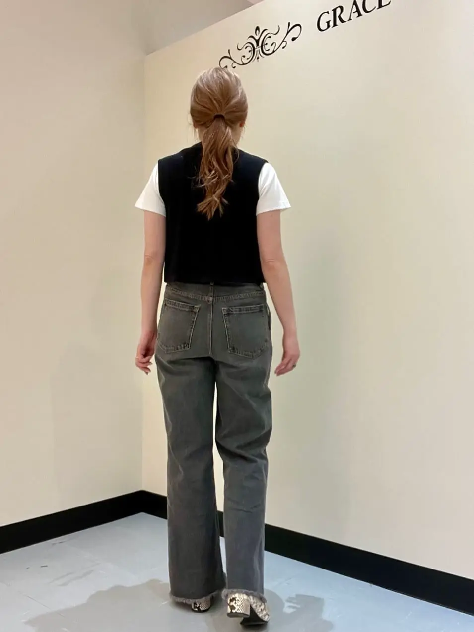 GRACE CONTINENTAL The Banquet 泉　智子 コーディネート画像