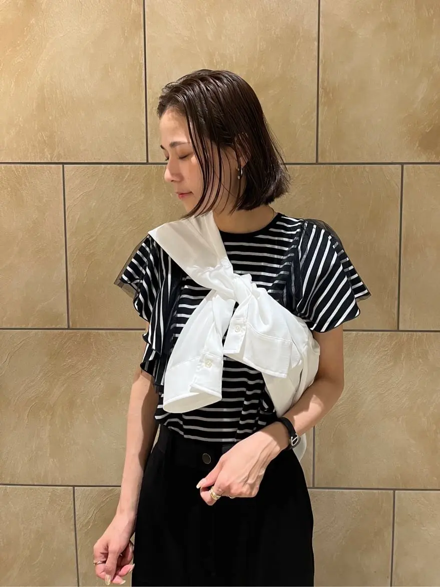 GRACE CONTINENTAL The Banquet 亀田 未希 コーディネート画像