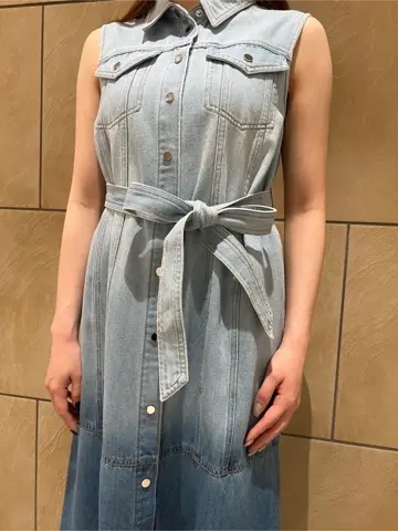 GRACE CONTINENTAL The Banquet 赤坂 梨来 コーディネート画像