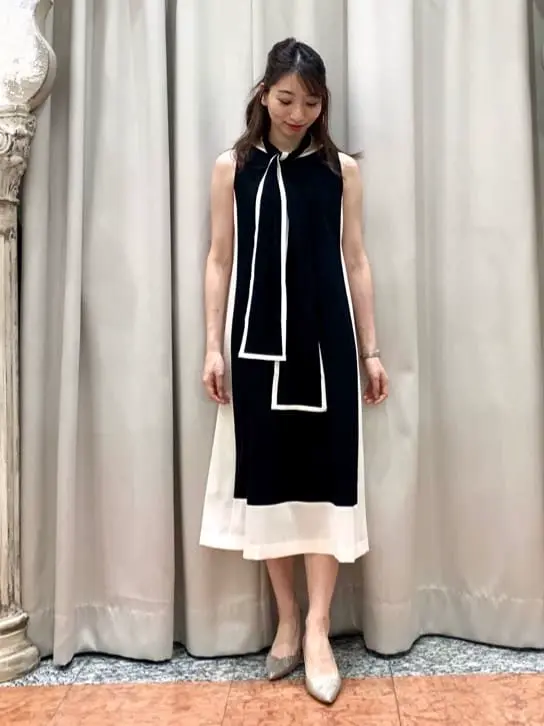 GRACE CONTINENTAL The Banquet eri コーディネート画像