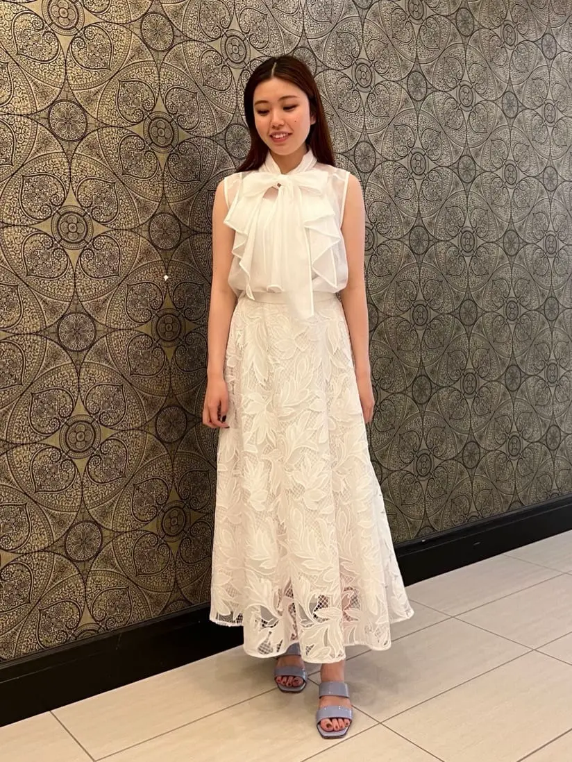 GRACE CONTINENTAL The Banquet 赤坂 梨来 コーディネート画像