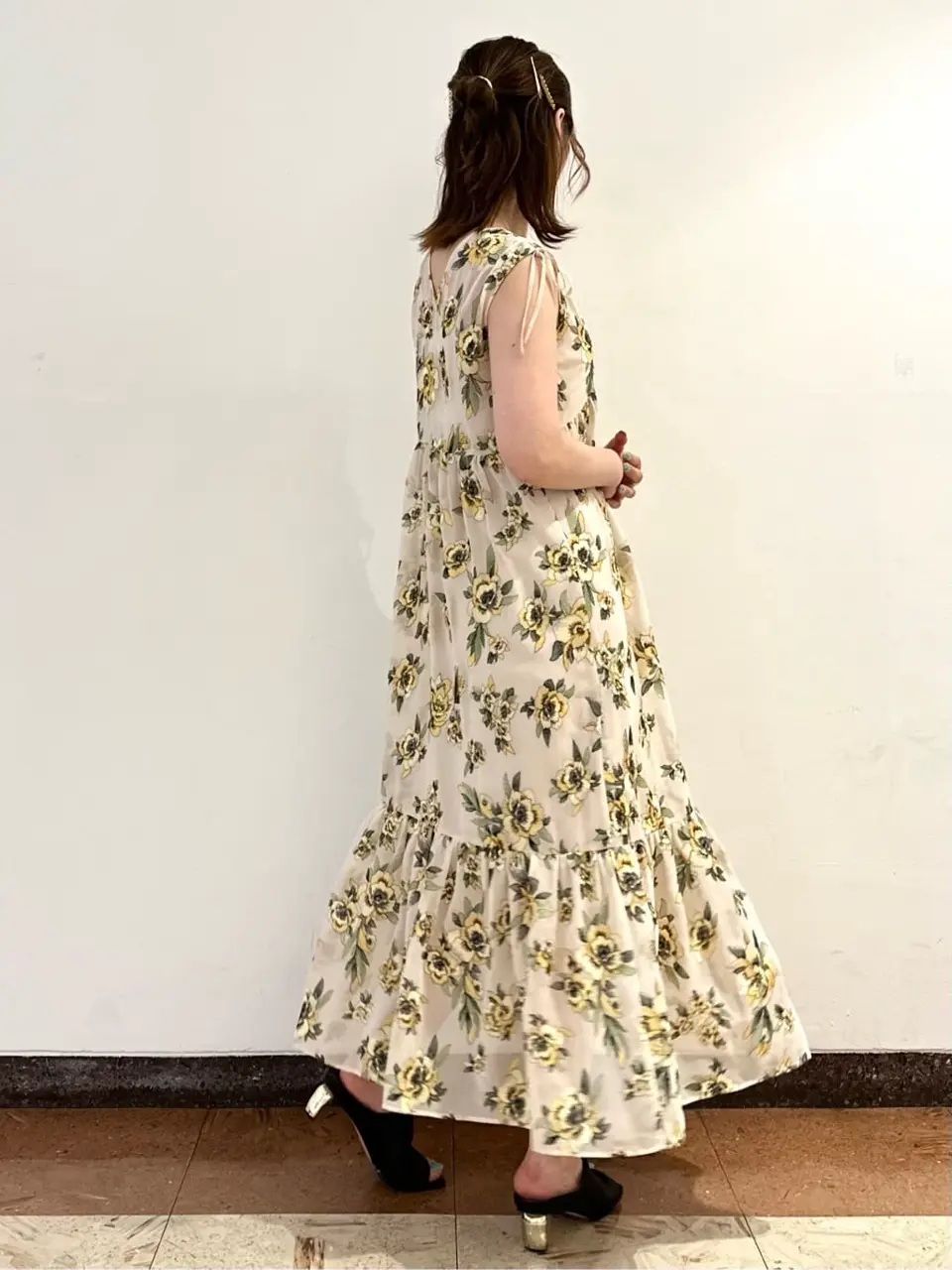 GRACE CONTINENTAL The Banquet Kogane. コーディネート画像