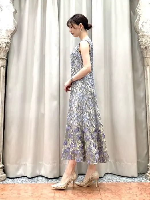 GRACE CONTINENTAL The Banquet eri コーディネート画像