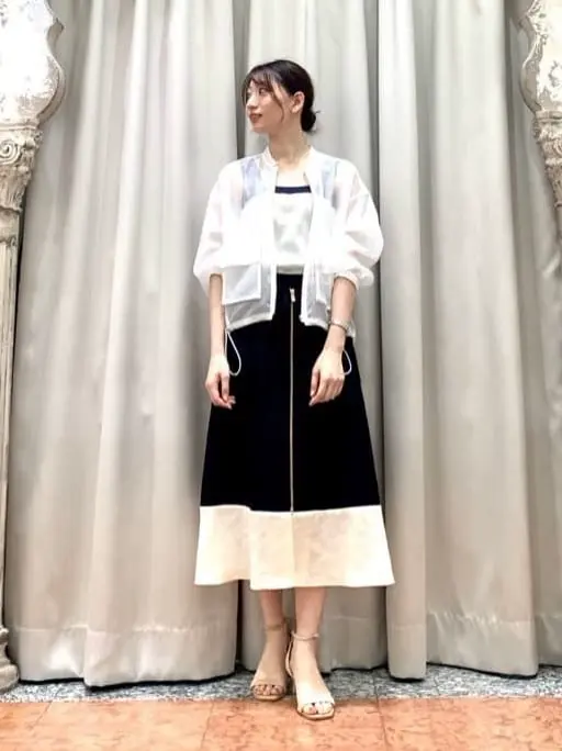 GRACE CONTINENTAL The Banquet eri コーディネート画像