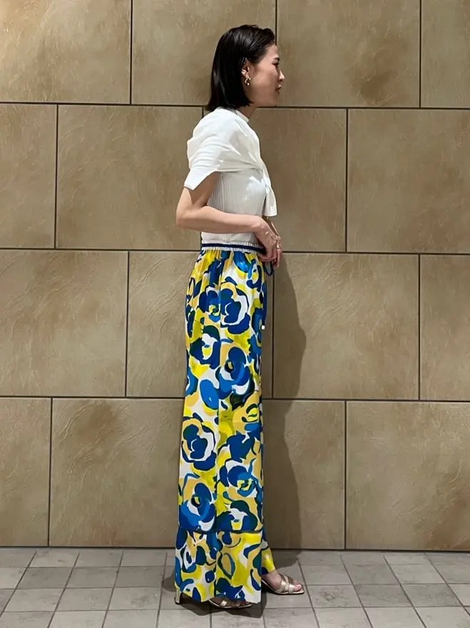 GRACE CONTINENTAL The Banquet 亀田 未希 コーディネート画像