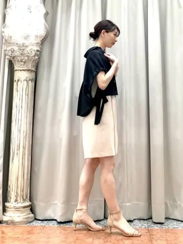 GRACE CONTINENTAL The Banquet eri コーディネート画像