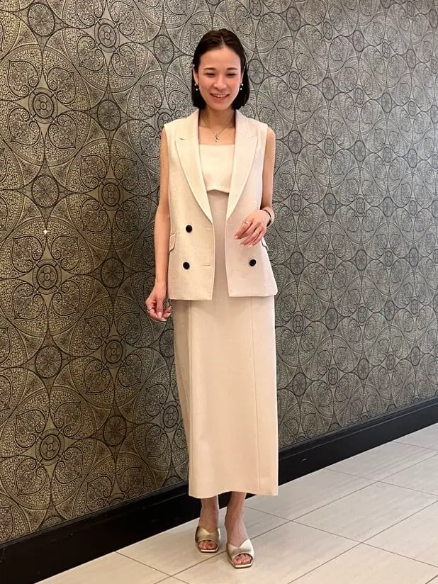 GRACE CONTINENTAL The Banquet 亀田 未希 コーディネート画像