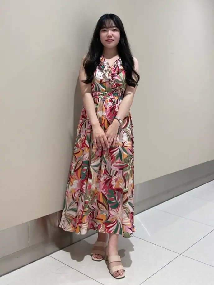 GRACE CONTINENTAL The Banquet 松原 明音 コーディネート画像