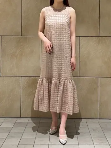 GRACE CONTINENTAL The Banquet 赤坂 梨来 コーディネート画像