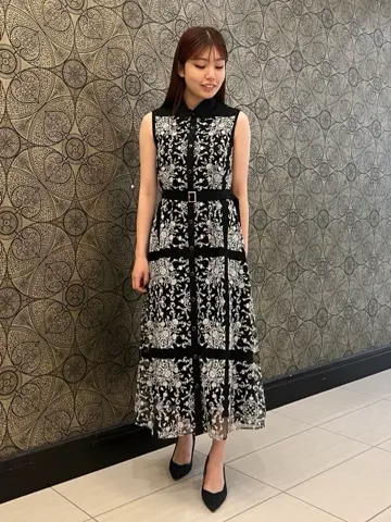 GRACE CONTINENTAL The Banquet 赤坂 梨来 コーディネート画像