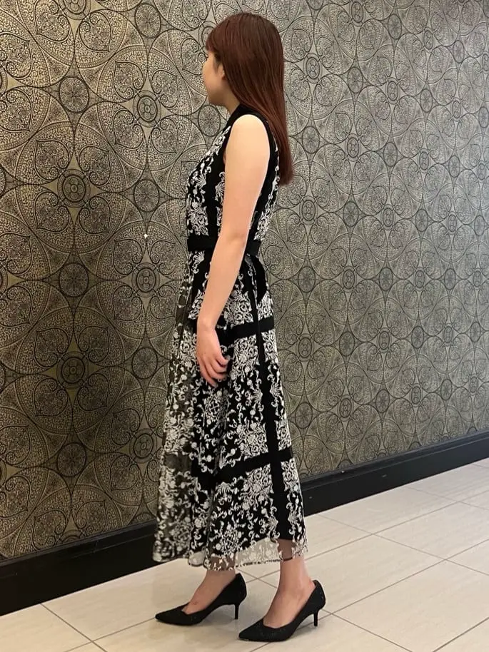 GRACE CONTINENTAL The Banquet 赤坂 梨来 コーディネート画像