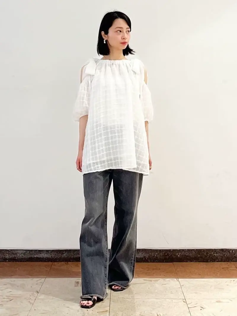 GRACE CONTINENTAL The Banquet yuri コーディネート画像