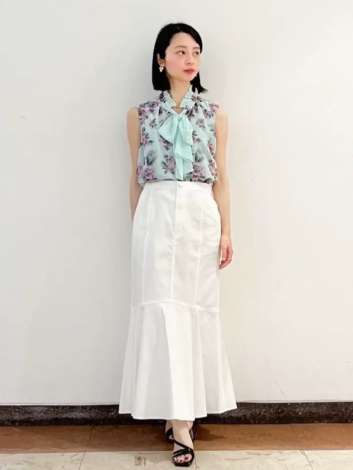 GRACE CONTINENTAL The Banquet yuri コーディネート画像