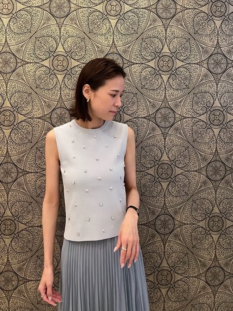 GRACE CONTINENTAL The Banquet 亀田 未希 コーディネート画像