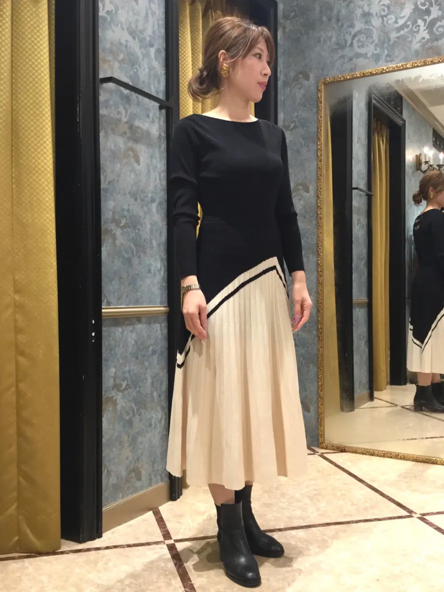 GRACE CONTINENTAL The Banquet 泉　智子 コーディネート画像