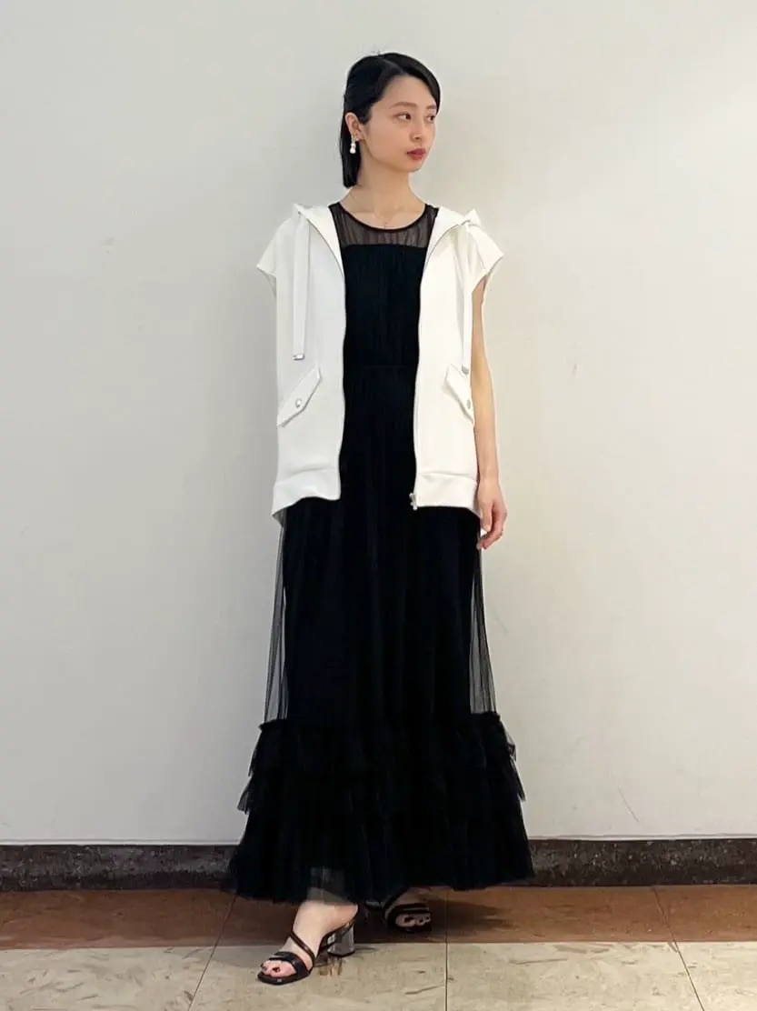 GRACE CONTINENTAL The Banquet yuri コーディネート画像