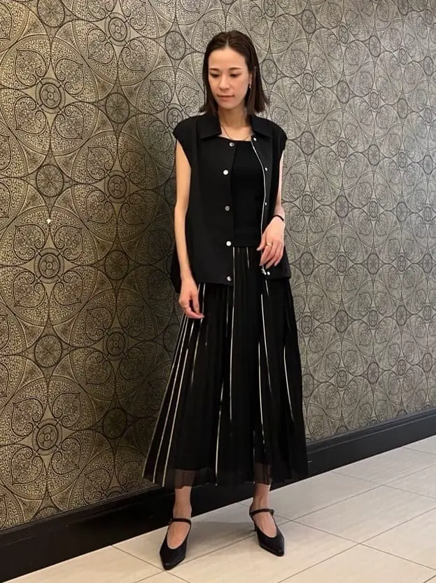 GRACE CONTINENTAL The Banquet 亀田 未希 コーディネート画像