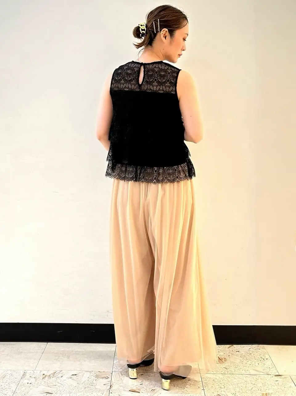 GRACE CONTINENTAL The Banquet Kogane. コーディネート画像