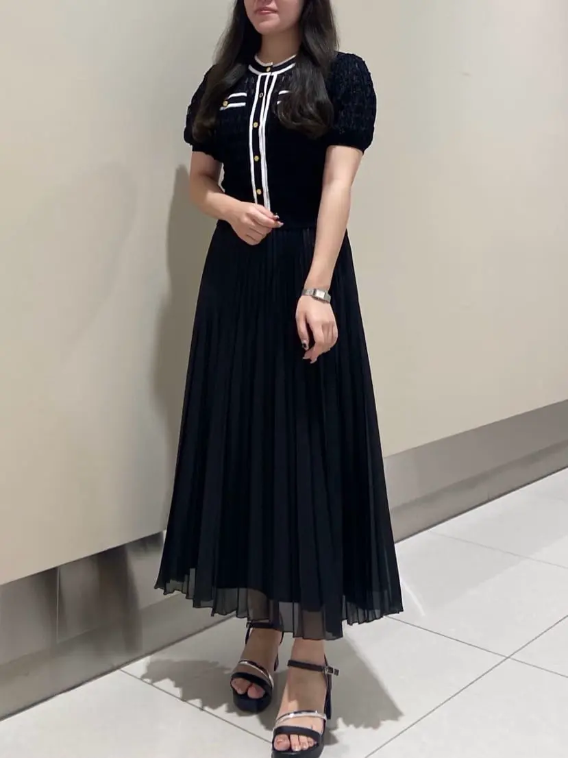 GRACE CONTINENTAL The Banquet 松原 明音 コーディネート画像