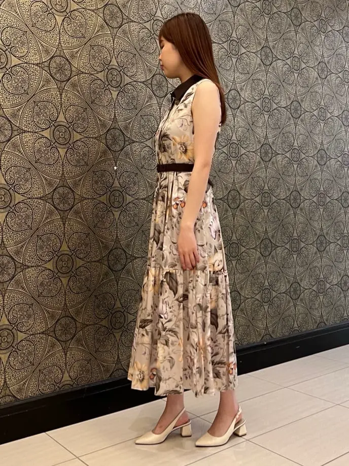 GRACE CONTINENTAL The Banquet 赤坂 梨来 コーディネート画像