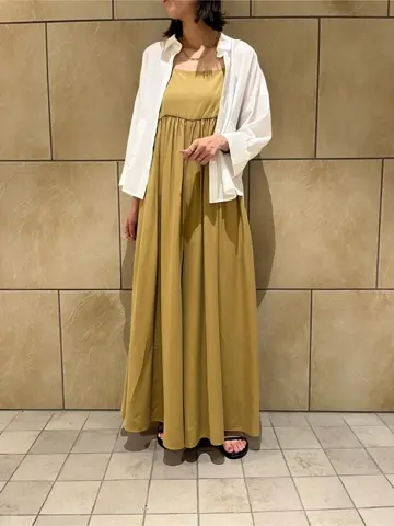 GRACE CONTINENTAL The Banquet 亀田 未希 コーディネート画像