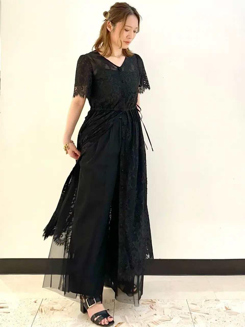 GRACE CONTINENTAL The Banquet Kogane. コーディネート画像