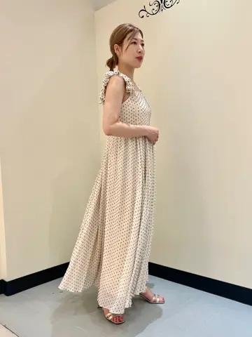 GRACE CONTINENTAL The Banquet 泉　智子 コーディネート画像