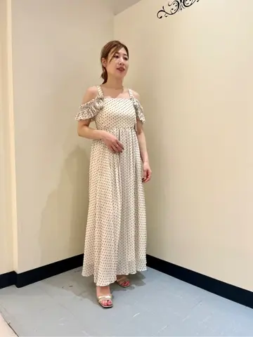 GRACE CONTINENTAL The Banquet 泉　智子 コーディネート画像