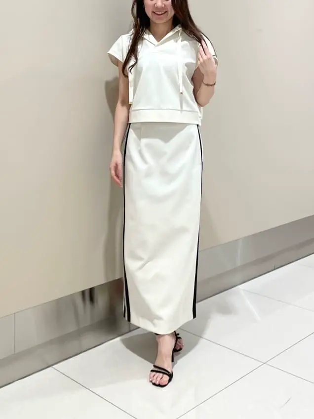 GRACE CONTINENTAL The Banquet Suzuka コーディネート画像