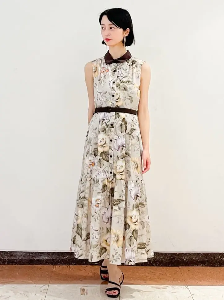 GRACE CONTINENTAL The Banquet yuri コーディネート画像