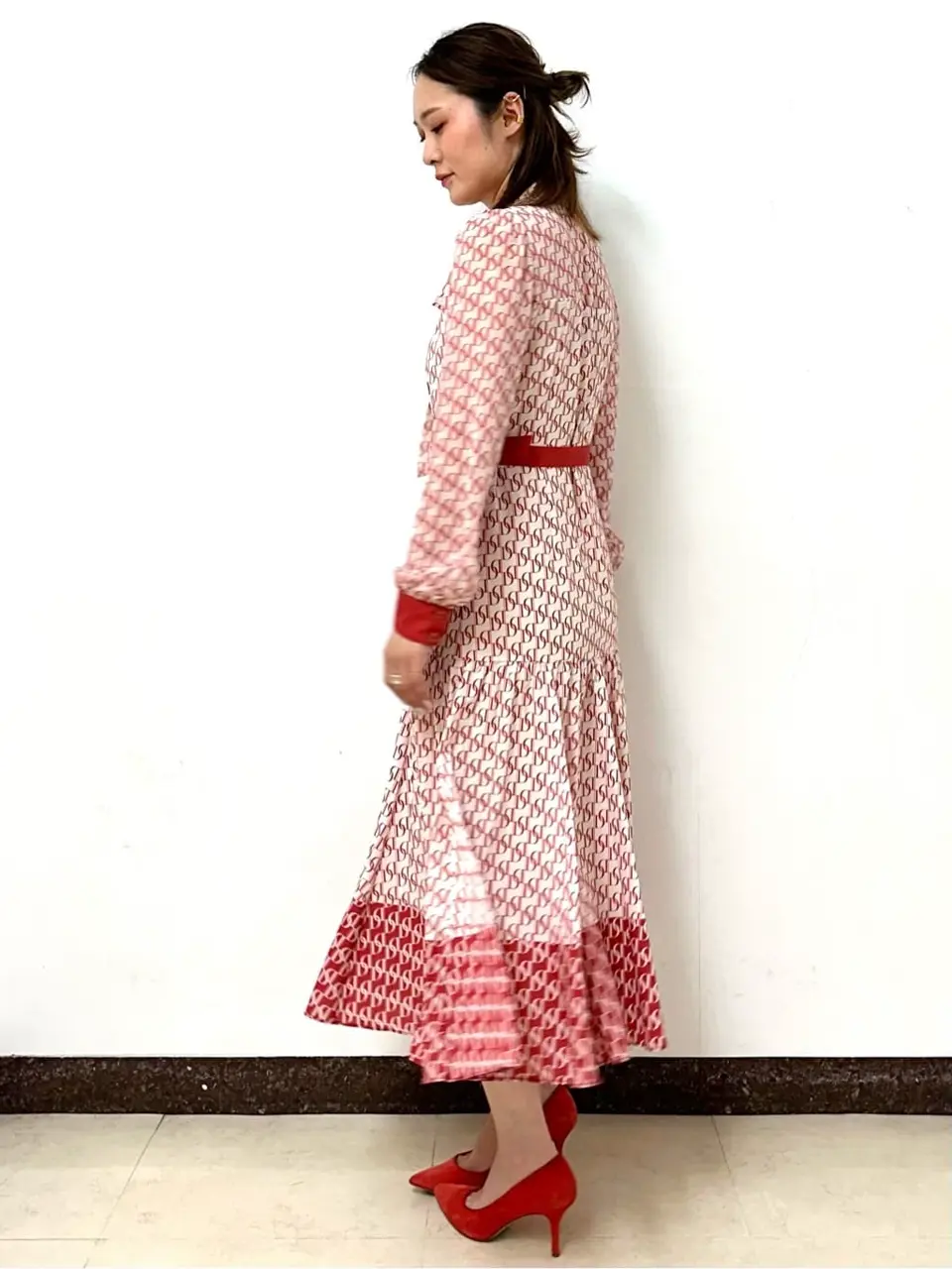 GRACE CONTINENTAL The Banquet Kogane. コーディネート画像