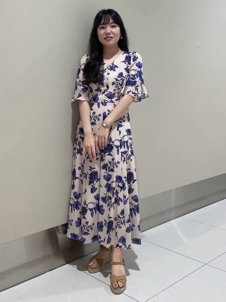 GRACE CONTINENTAL The Banquet 松原 明音 コーディネート画像